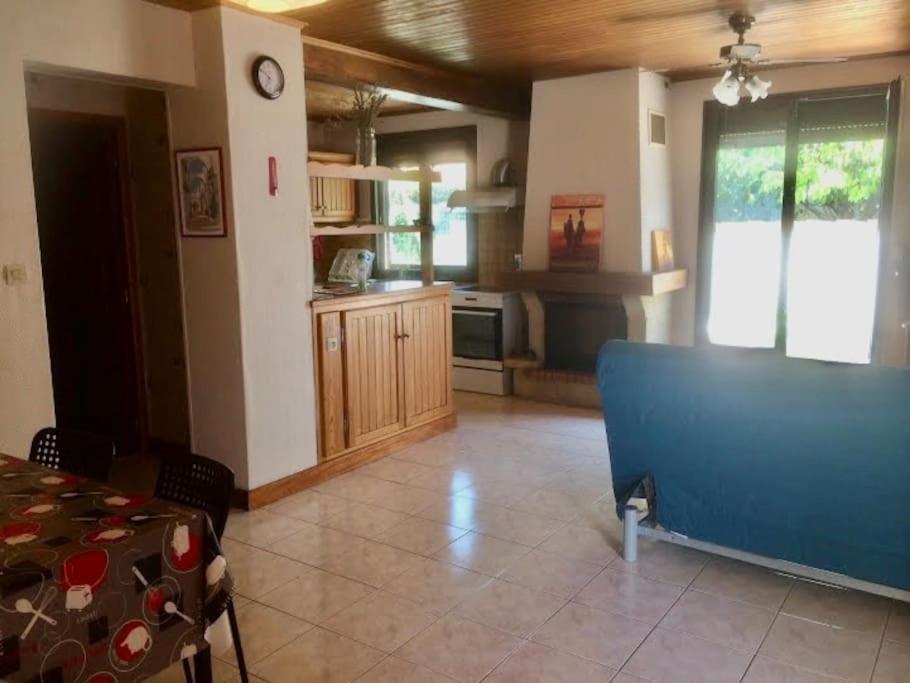 וילנב-לה-מגלון Superbe Appartement En Residence Avec Patio מראה חיצוני תמונה